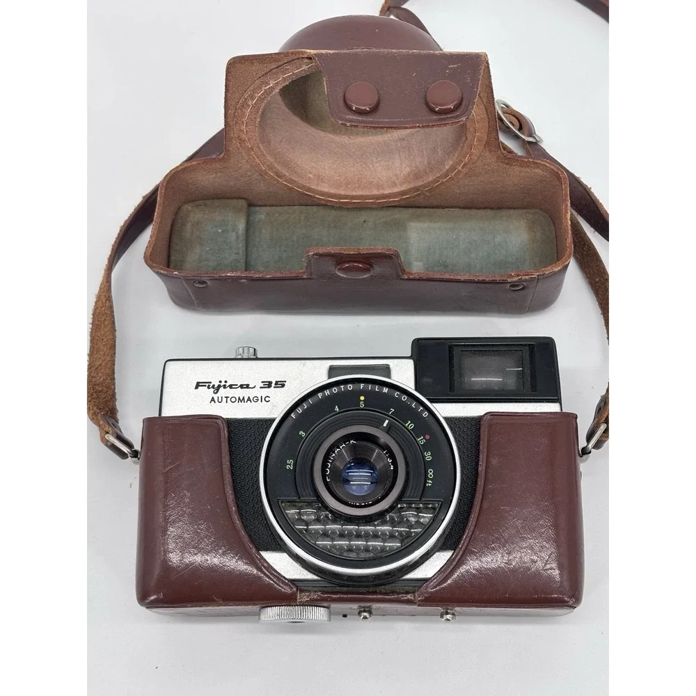 Vintage Fujica 35 Automagic 35mm Film Camera Fujinar-K Lens Leather Case